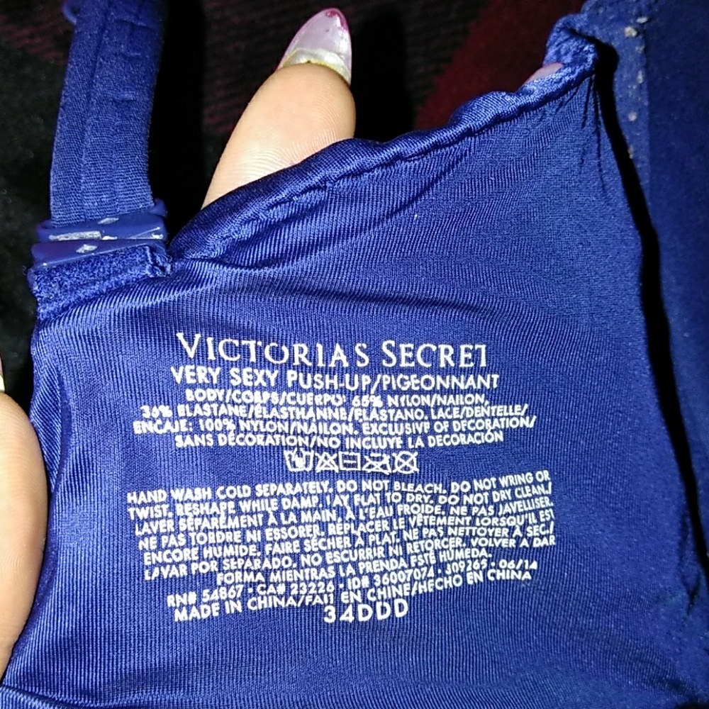 VS - Picture 3 of 3